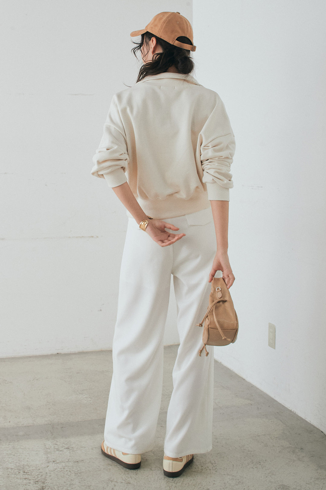 [SET]裏毛ロゴ刺繍ハーフZIPスウェット+斜めボタンタック入りスラックス(2set)