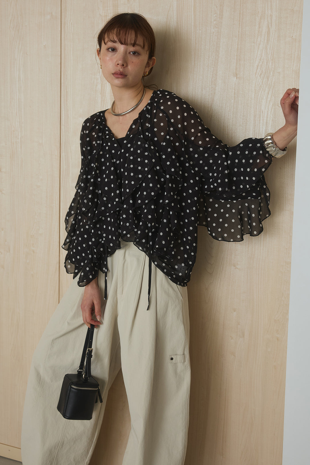 [SET]ドットフリル長袖ブラウス+コットンポリツータックセンターシームカーブパンツ(2set)
