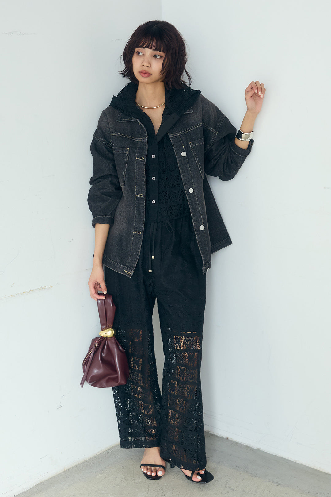 [SET]パッチワークレースショート丈フードシャツ+パッチワークレースイージーパンツ(2set)