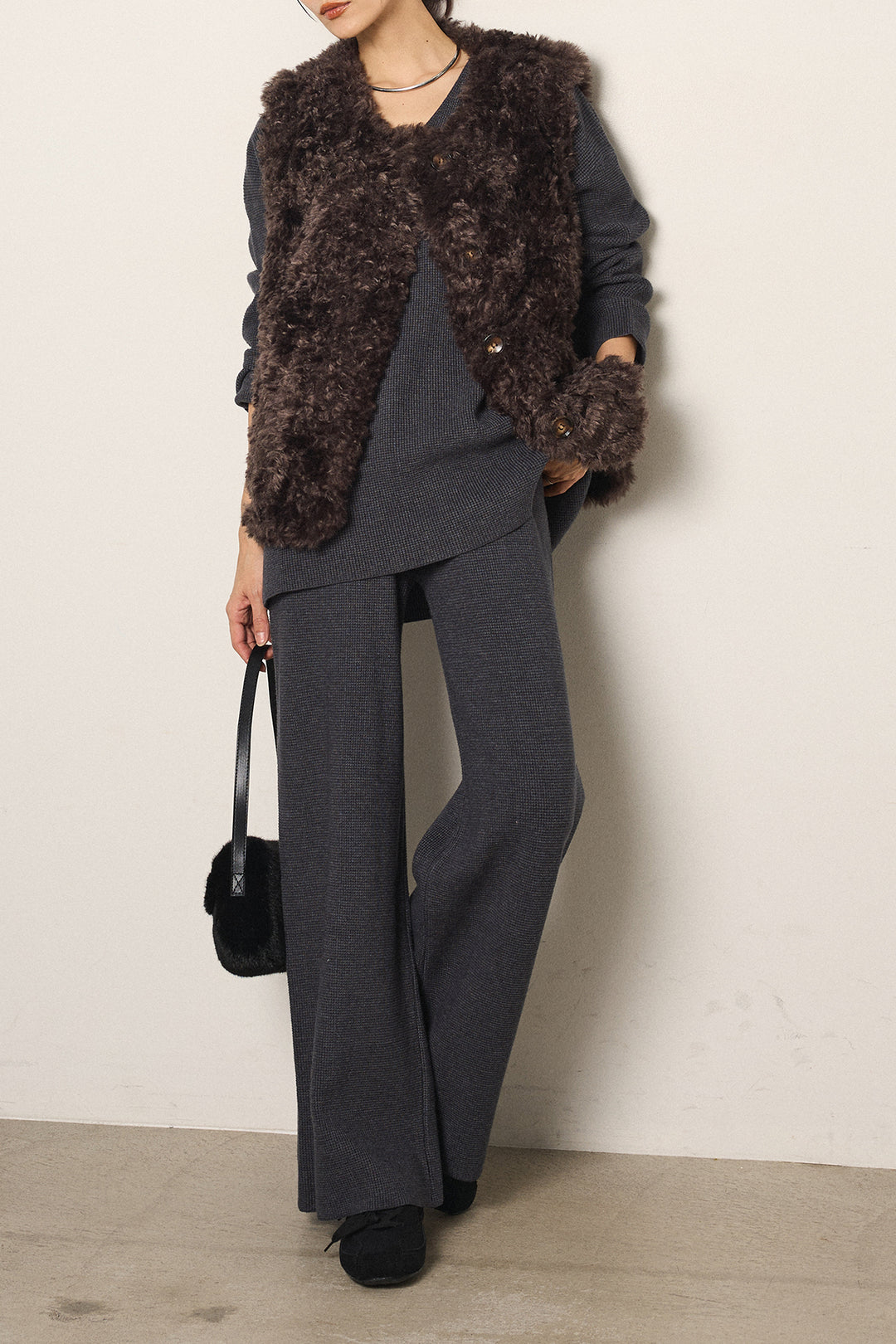 [SET]リラックスワッフルニットSETUP+ノーカラーエコファーベスト(2set)