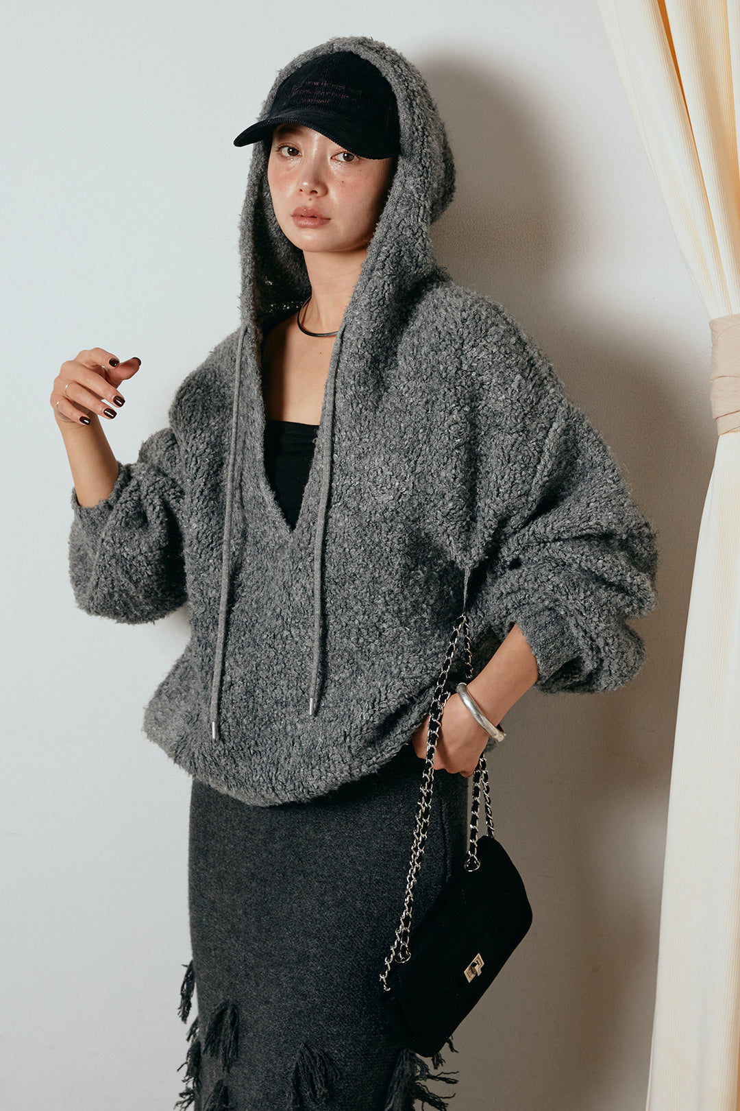 [SET]ブークレキーネックプルオーバー+ポイントフリンジニットナロースカート(2set)