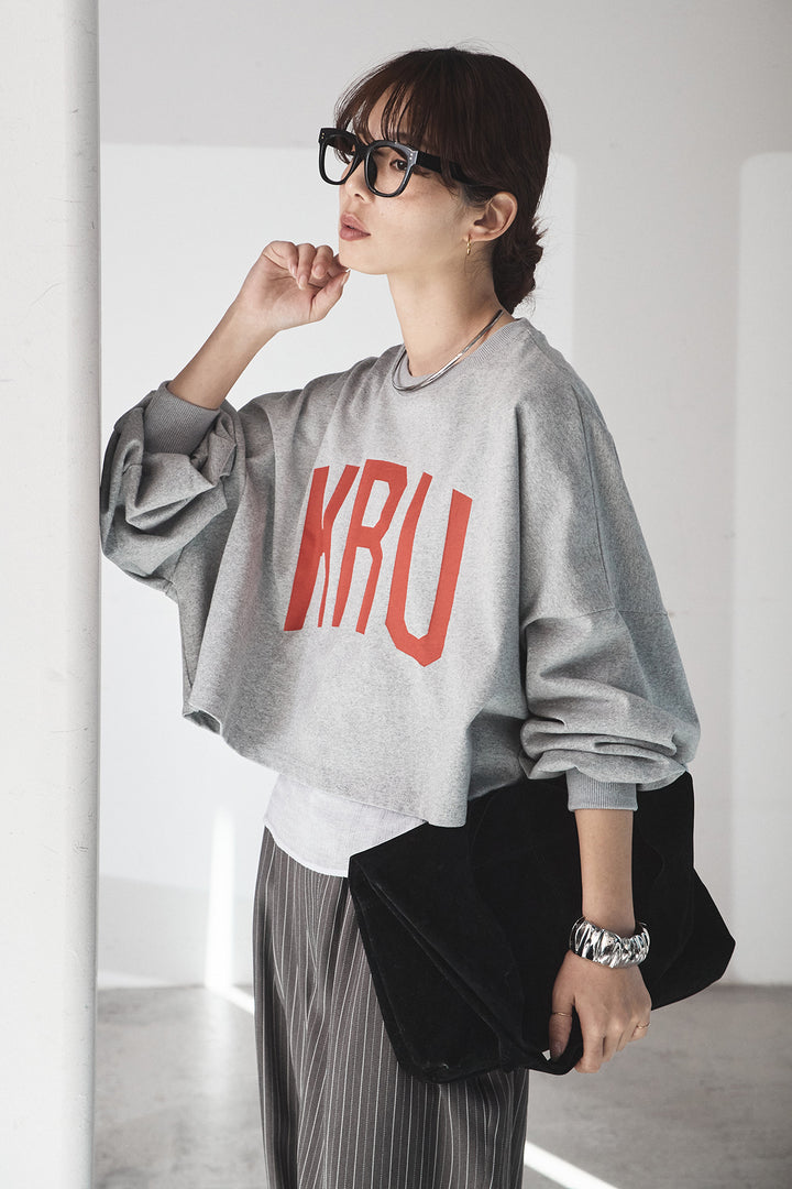 [SET]ビッグロゴHRU袖ボリュームトップス+リブシアークルーネック長袖トップス+ヘリンボーンストライプツータックパンツ(3set)