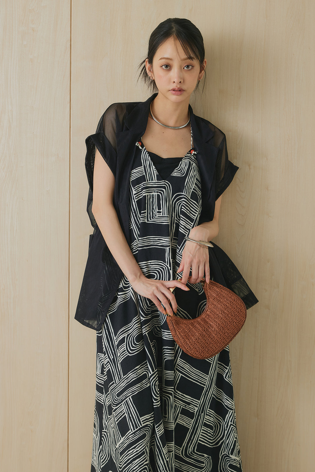 [SET]メッシュフレンチテーラードジャケット+イレギュラーライン柄キャミワンピース(2set)