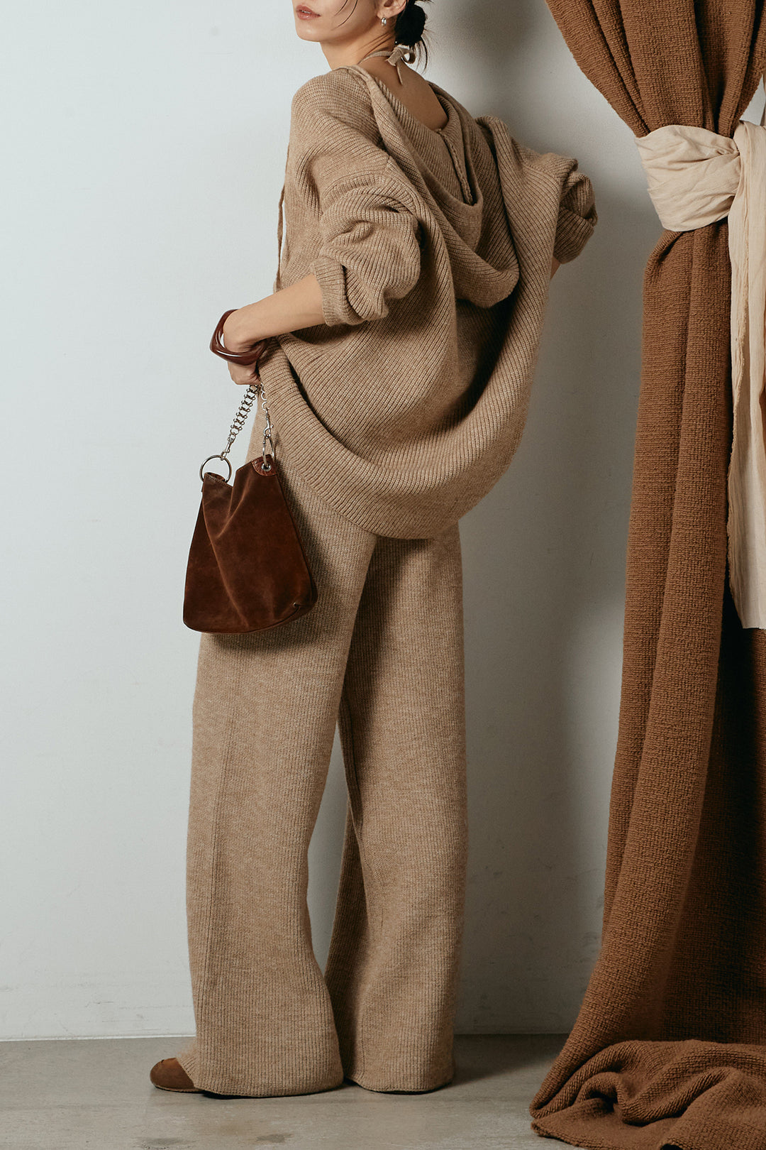 [SET]ホルターネックケーブルニットSETUP