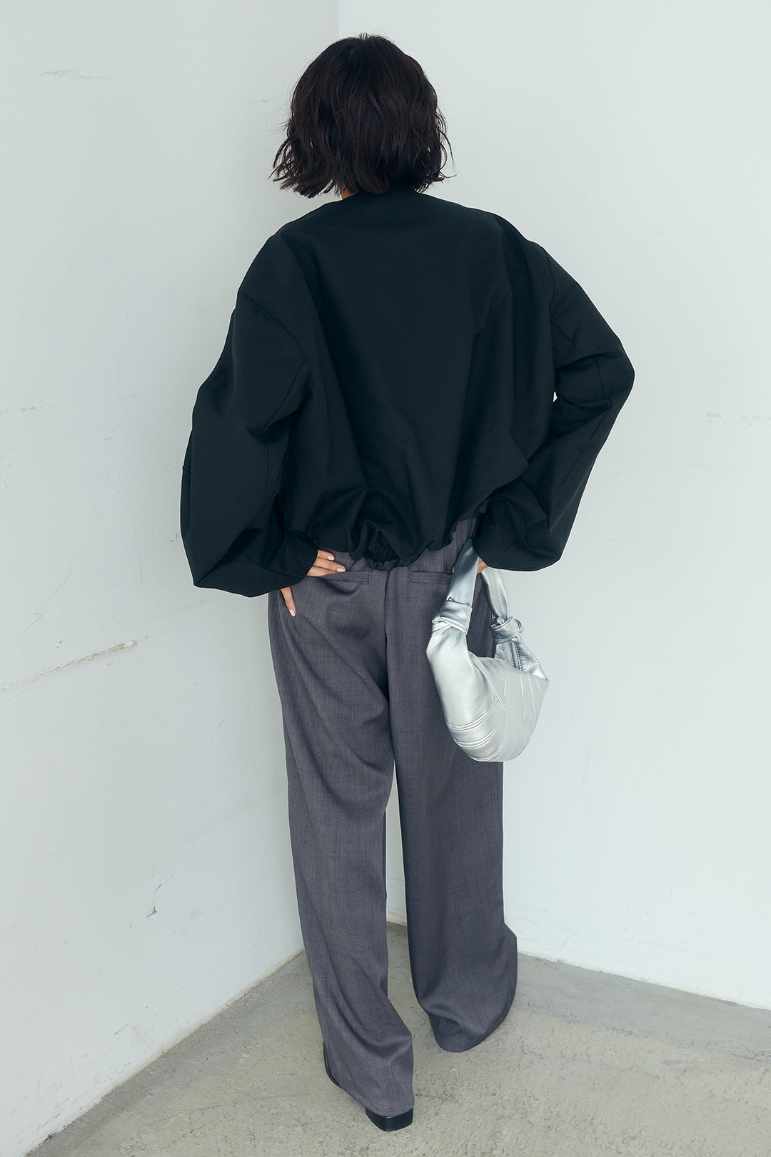 [SET]ノーカラーフロントギャザージップアウター+ツイルメニータックパンツ(2set)