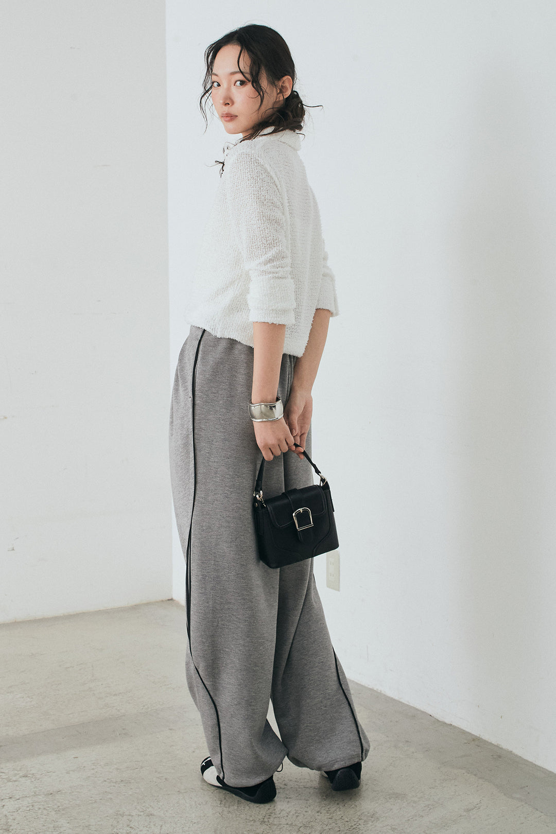 [SET]カールヤーンシャツ+ライトダンボールウェーブラインドレープパンツ(2set)