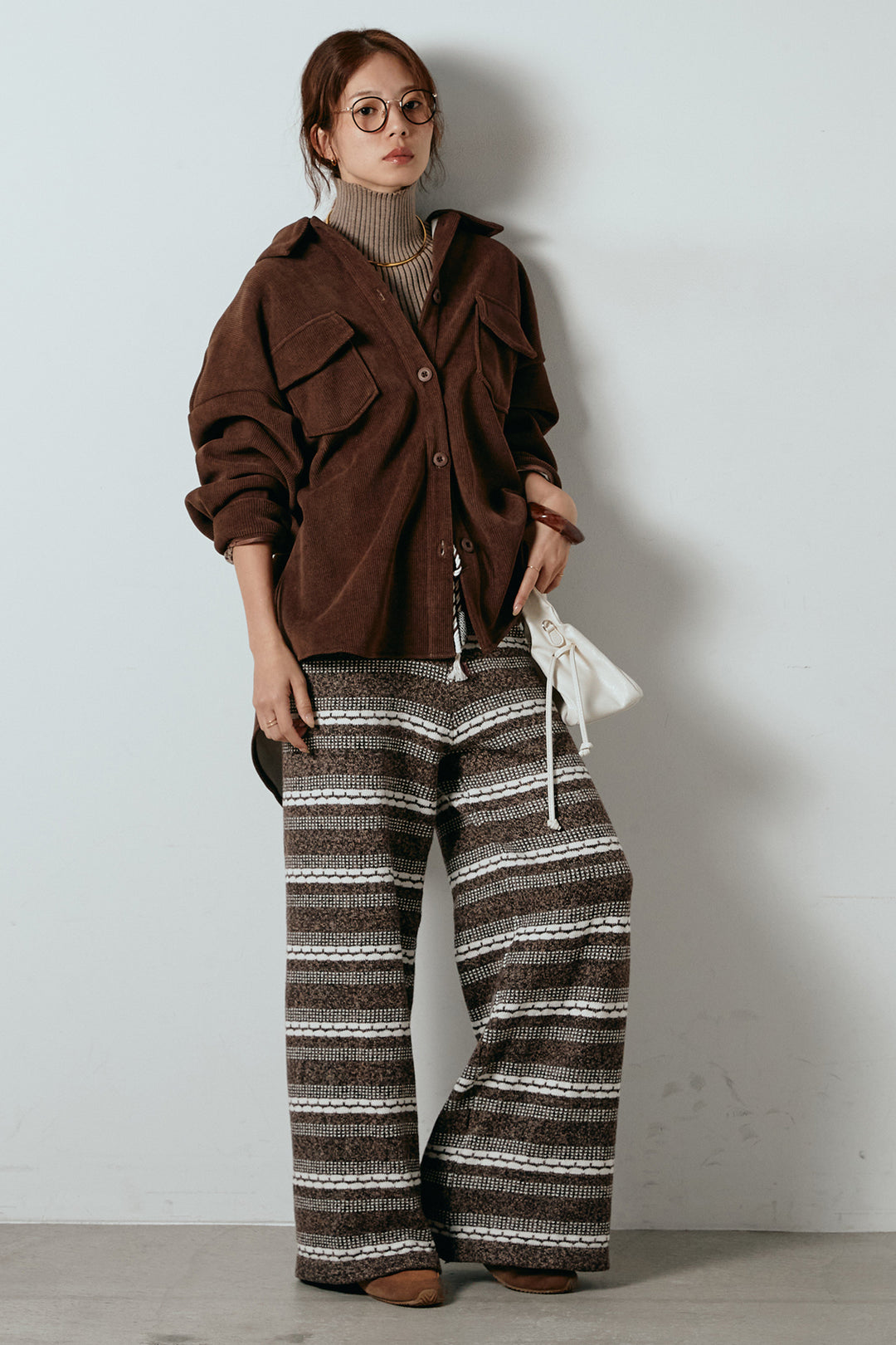 [SET]襟付きコーデュロイポケットシャツ+リブニットシームレスタートルプルオーバー+マルチライン柄リラックスニットパンツ(3set)