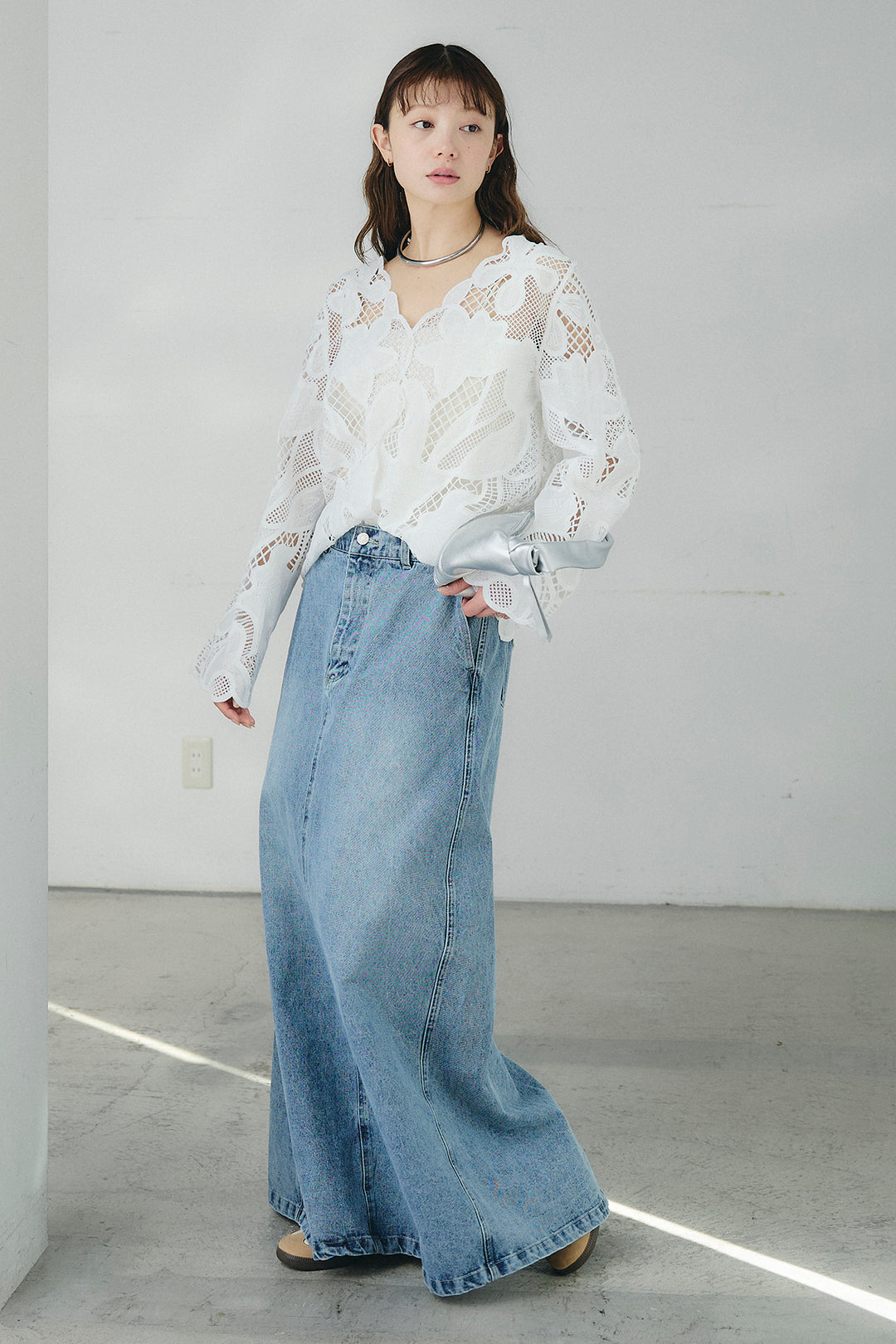 [SET]フラワー刺繍レースブラウス+デニムロングフレアスカート(2set)