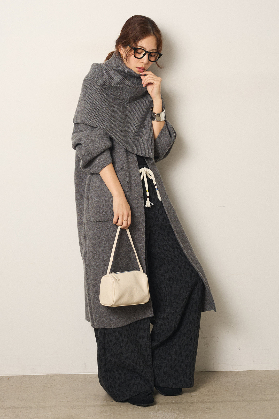 [SET]ケープレイヤードロングカーディガン+レオパードジャガードニットパンツ(2set)