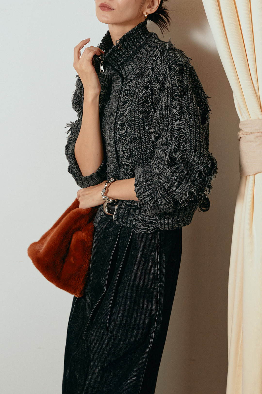 [SET]ハイネックフリンジジップニットトップス+フロントタック入りコーデュロイパンツ(2set)