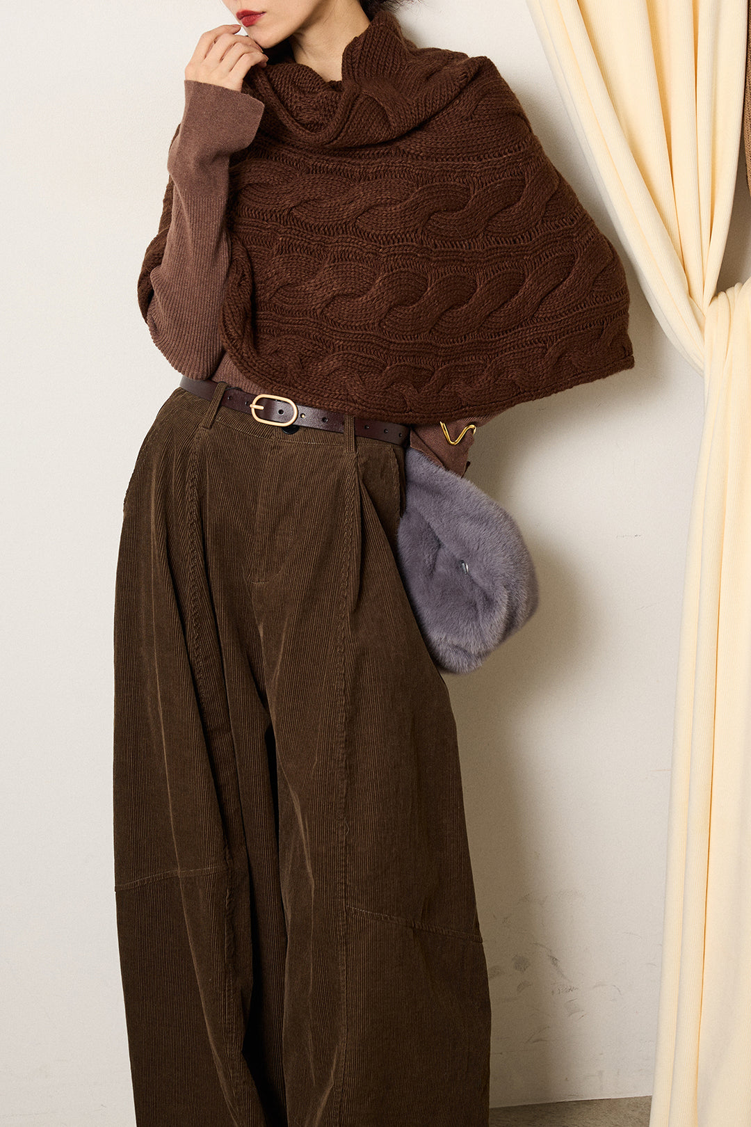 [SET]ケーブル編みケープレイヤードニット+タック入りコーデュロイワイドパンツ(2set)