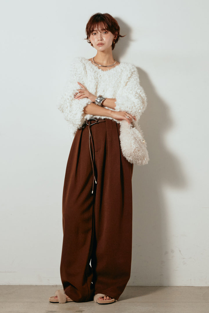 [SET]深Vネックチョウチョヤーンニットトップス+細フェイクレザーベルト付きワイドタックパンツ(2set)