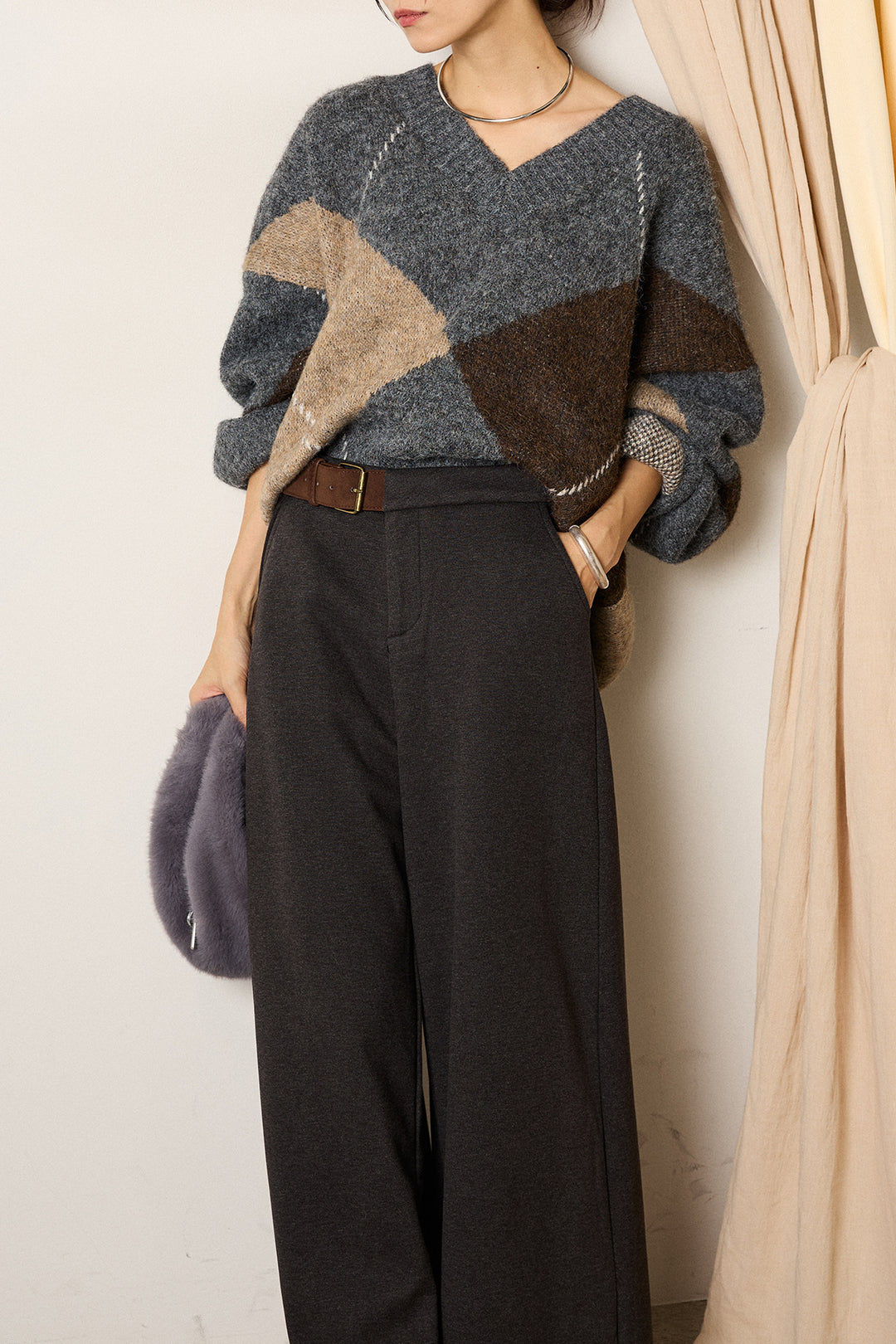 [SET]ルーズアーガイルVネックニット+サイドベルトパンツ(2set)