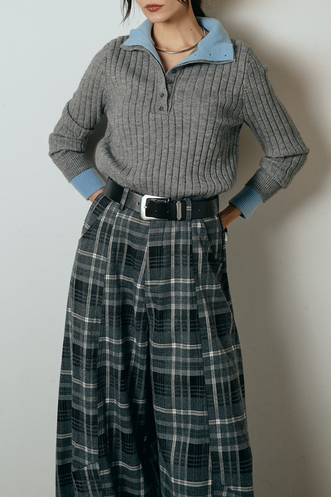 [SET]レイヤード風リブニットトップス+ベルト付きタータンチェックカーブワイドパンツ(2set)
