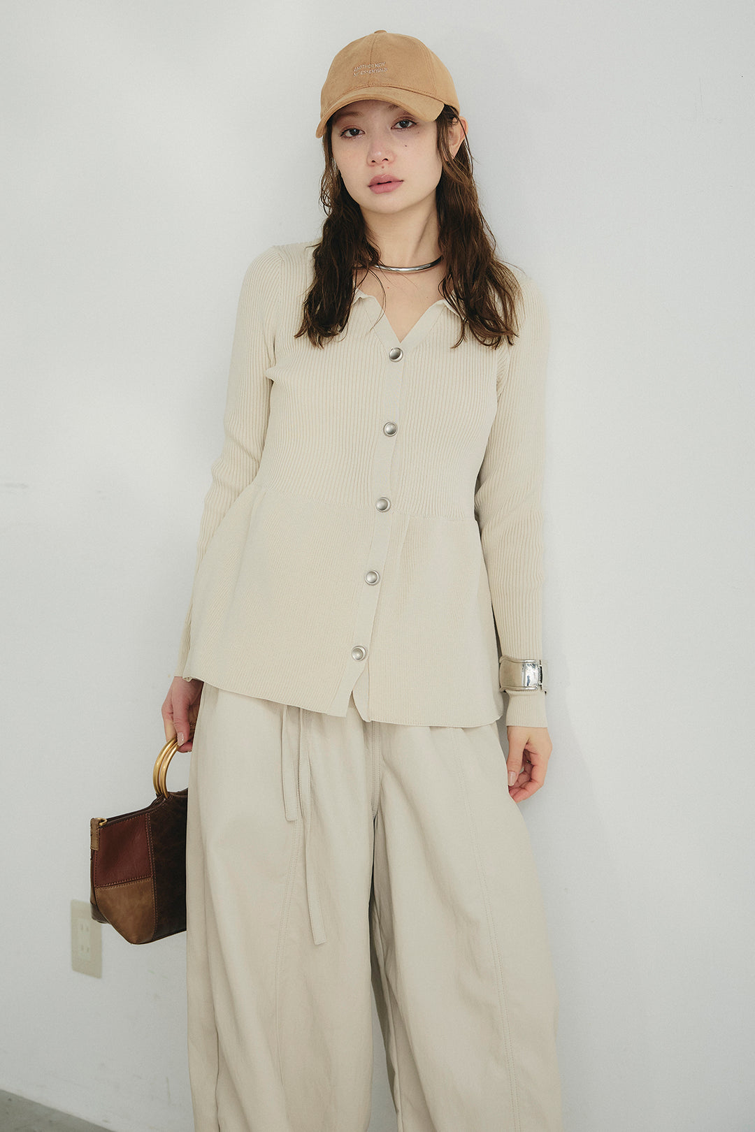 [SET]スキッパーペプラムニット+フェイクレザーカーブワイドパンツ(2set)