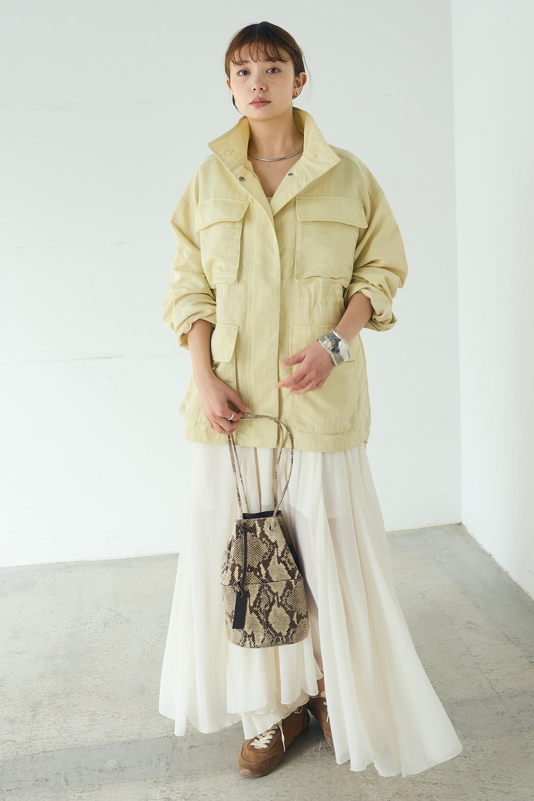 [SET]ナイロンツイルフィールドジャケット+シアーフリルキャミワンピース(2set)