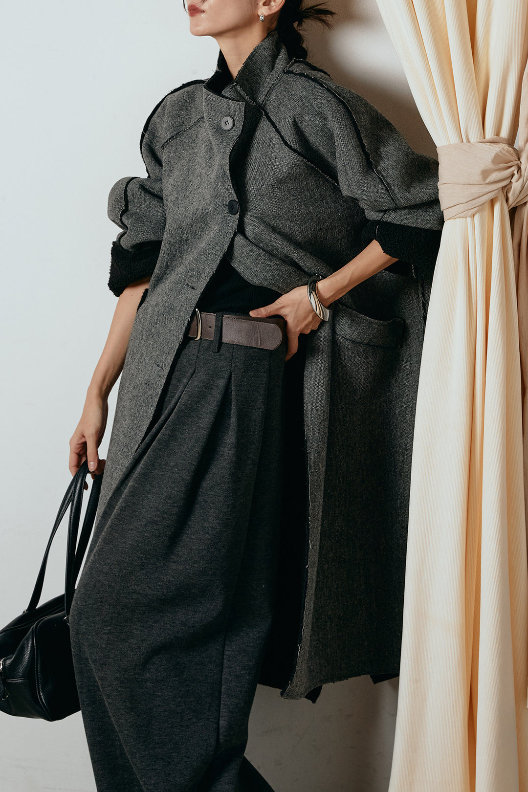 [SET]裏地ボアハイネックロングアウター+フェイクレザー太ベルト付きタックワイドパンツ(2set)