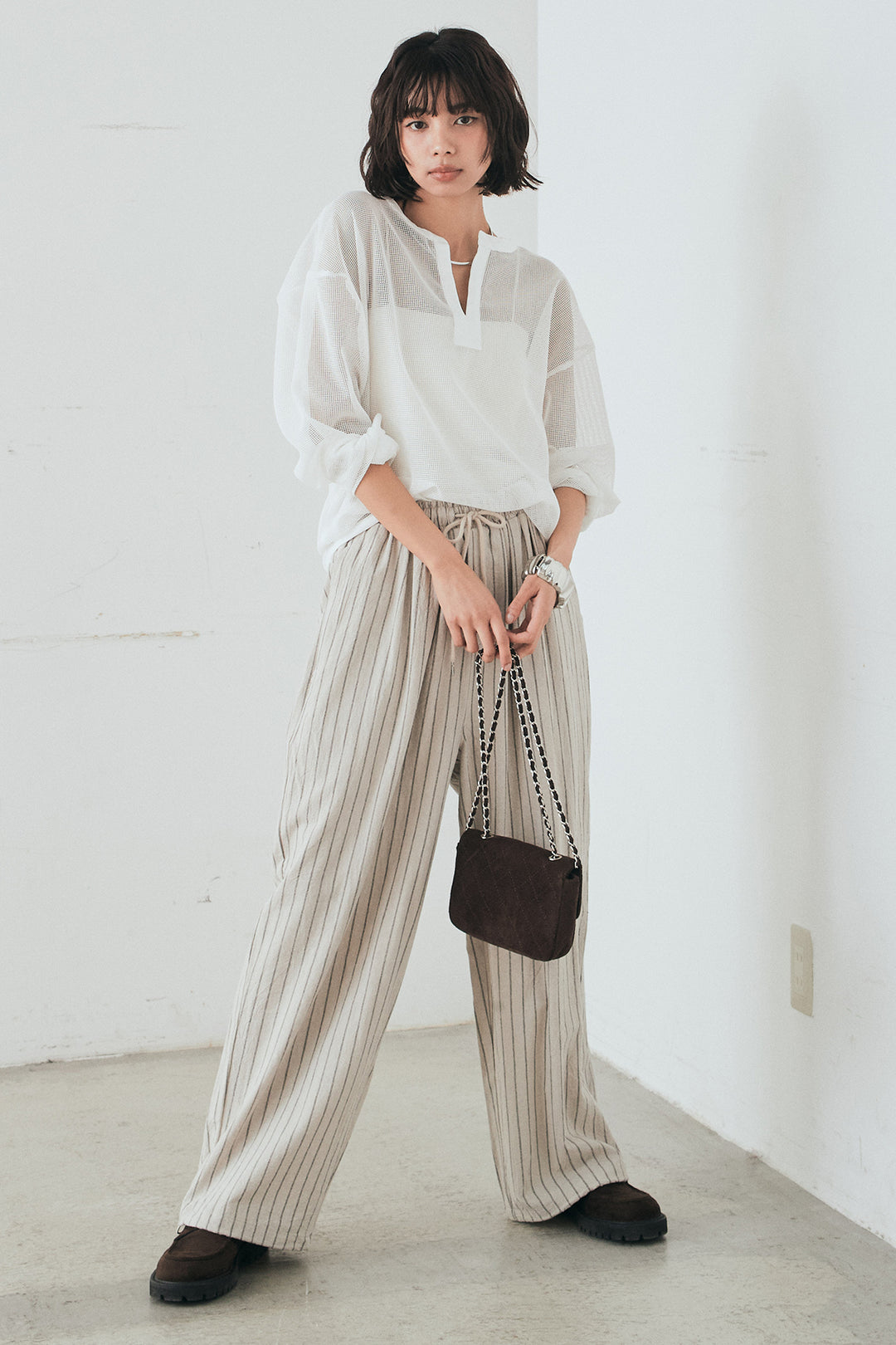 [SET]メッシュカットソースキッパープルオーバー+リネンライクストライプタックイージーパンツ(2set)