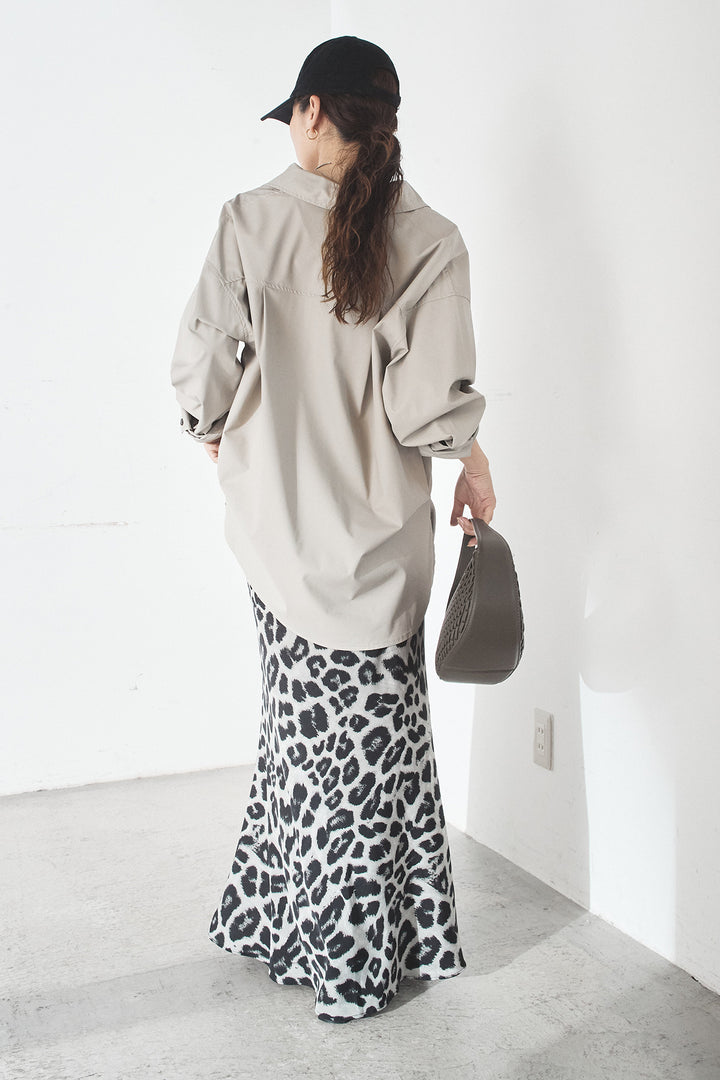 [SET]ウォッシャブルエコレザービックカフスシャツ+レオパードサテンナロースカート(2set)