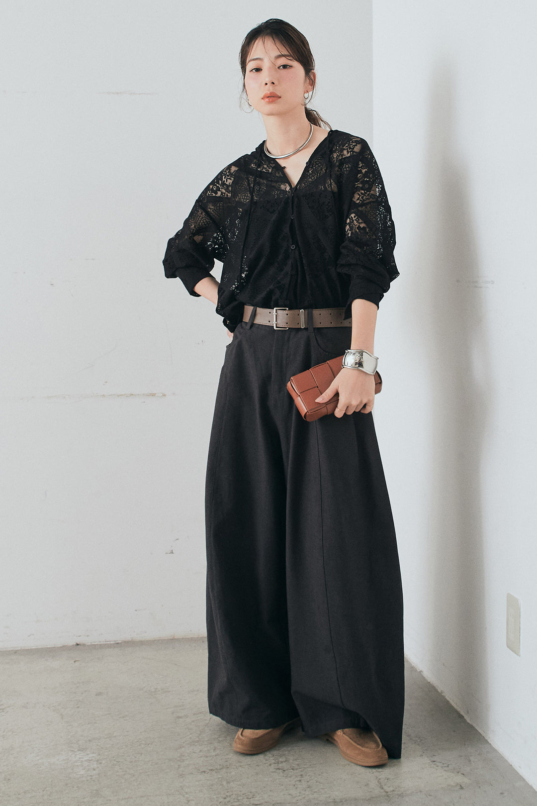 [SET]ブロックレースフード付きブラウス+ベルト付きサイドタックワイドパンツ(2set)