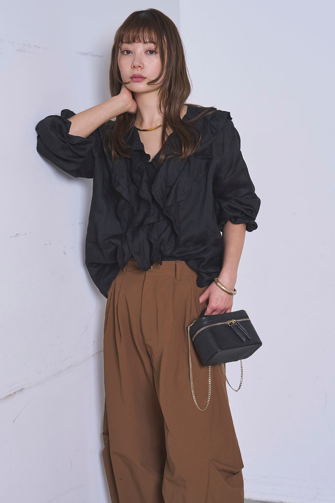 [SET]フリルボタンブラウス+ドライタフタタックバレルパンツ(2set)