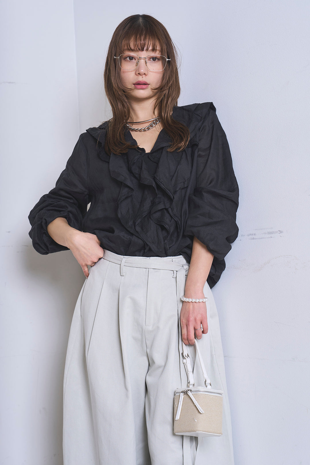 [SET]フリルボタンブラウス+紐ベルト付きカーブワイドパンツ(2set)