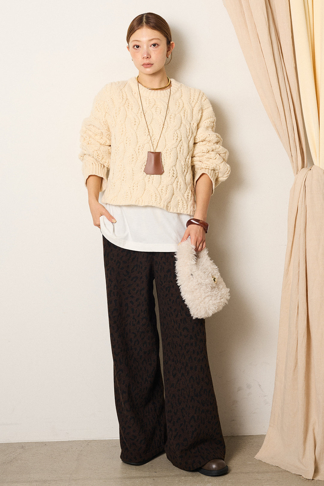 [SET]ケーブルリラックスショートニット+レオパードジャガードニットパンツ(2set)