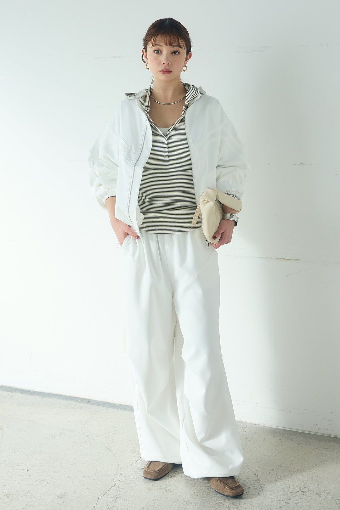 [SET]マルチ切り替えドルマンブルゾン+ランダムタックデザインワイドパンツ+ボーダーフーディーロンT(3set)