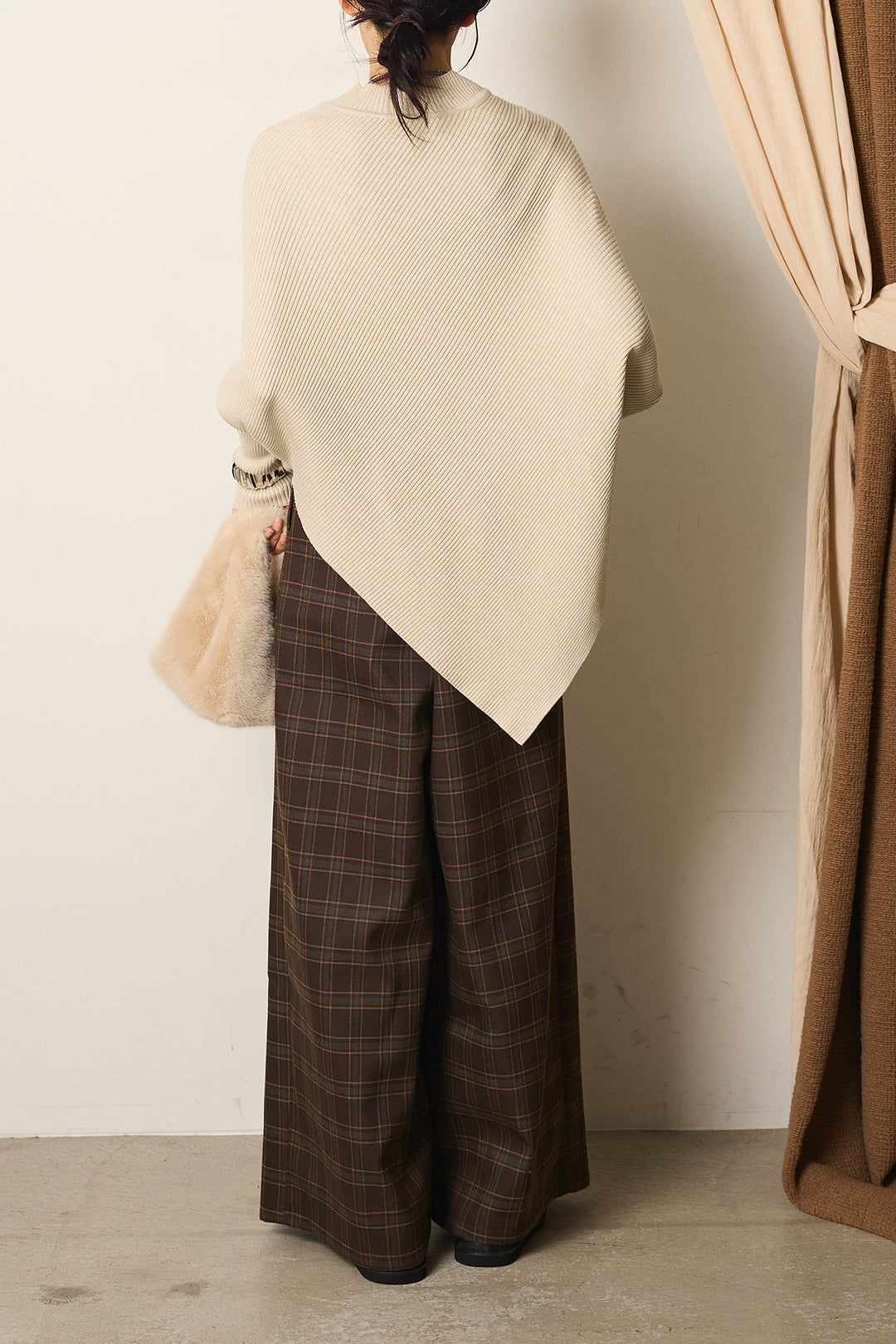 [SET]裾アシメデザインニットトップス+タータンチェック柄くすみワイドパンツ(2set)