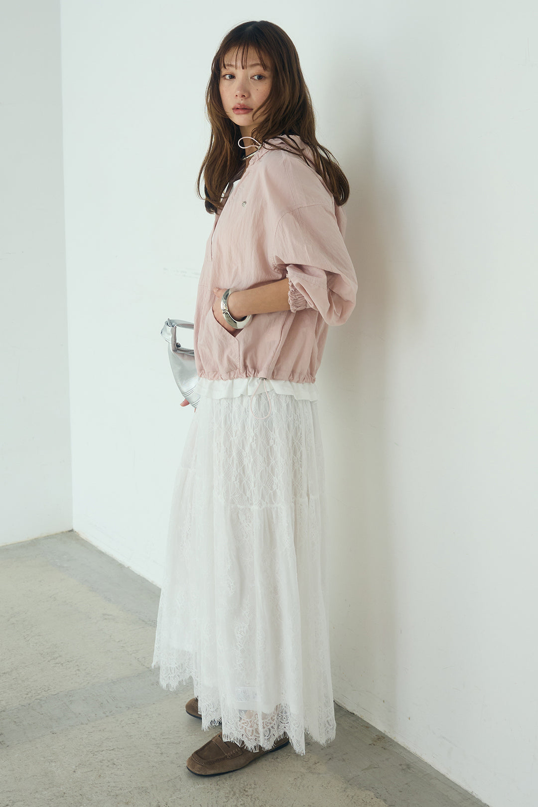 [SET]レイヤードデザインフーディートップス+ひげレース切替ロング丈スカート(2set)