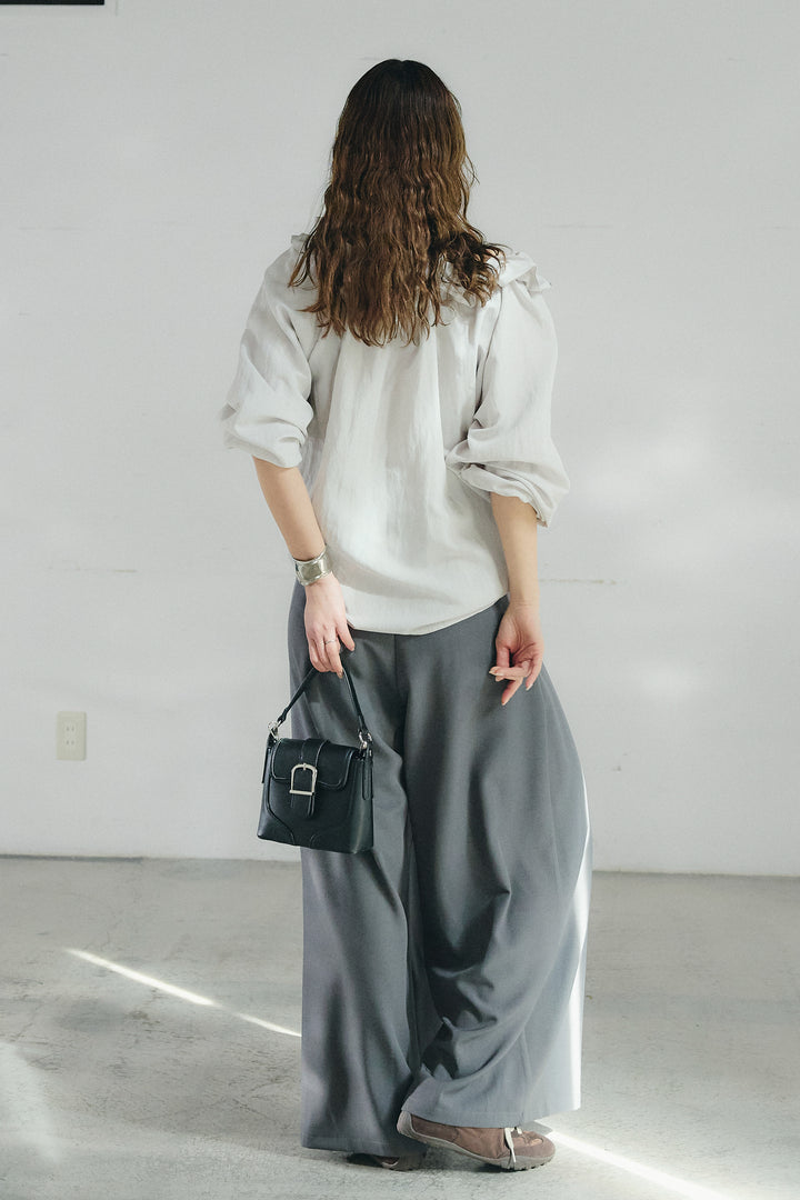 [SET]ネックフリルデザインブラウス+ベルト付きツータックワイドパンツ(2set)