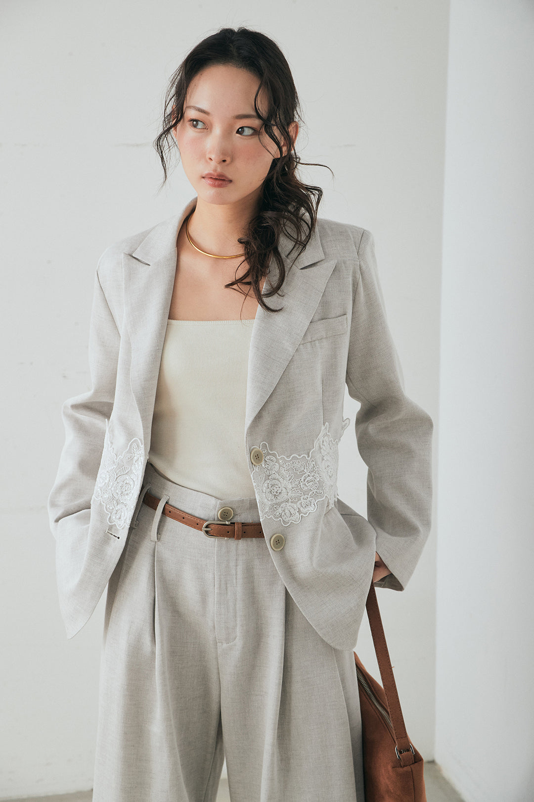 [SET]リネンタッチレースデザインジャケット+リネンタッチ細ベルト付きワイドパンツ(2set)