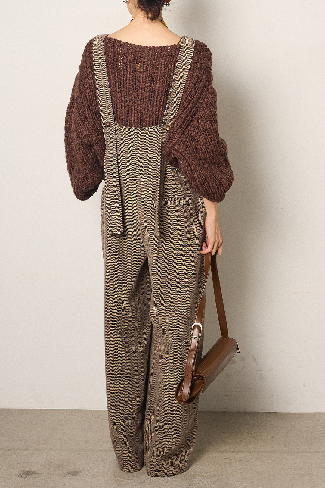 [SET]チャンキースラブニットクロップドプルオーバー+クラシックヘリンボーンサロペット(2set)