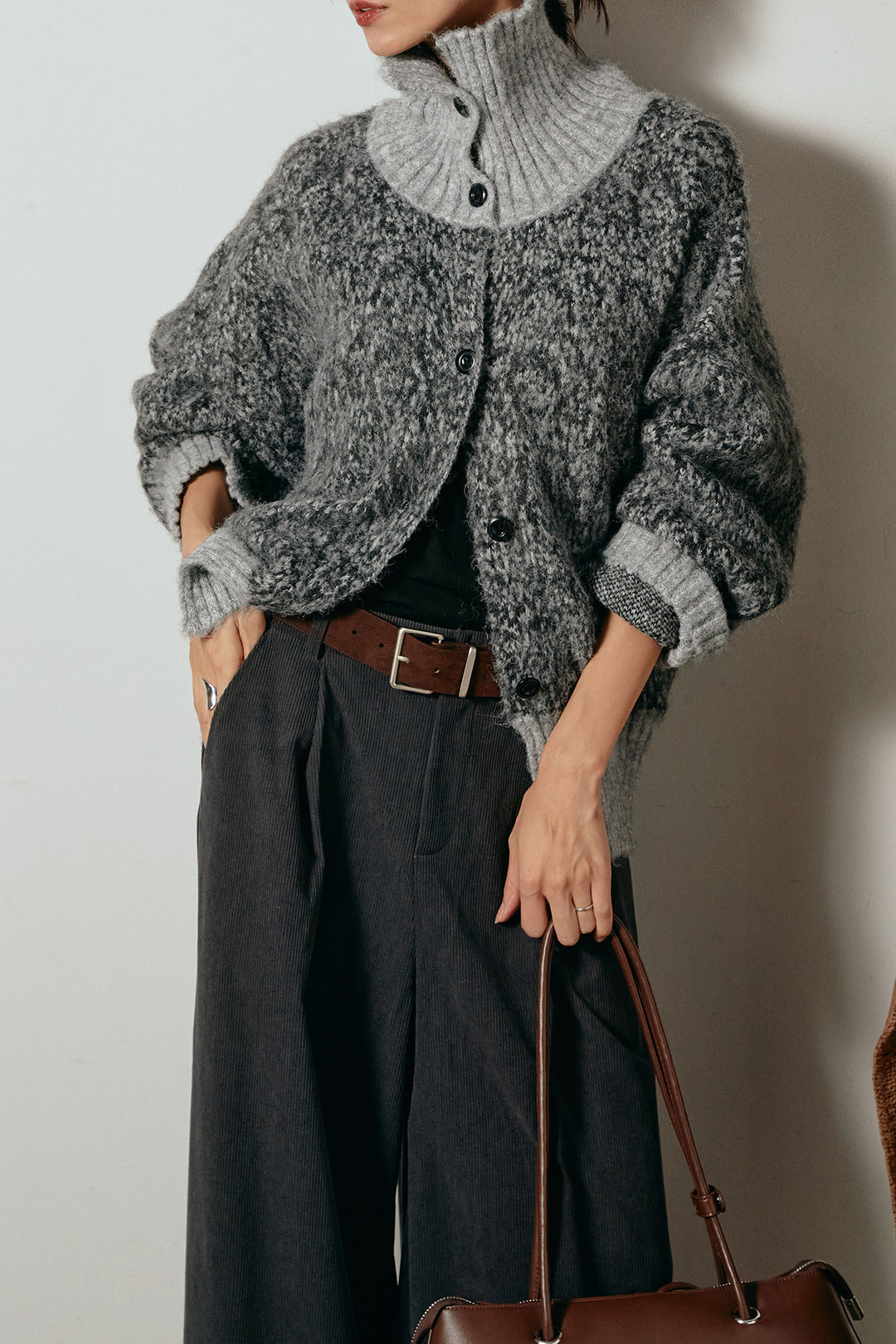 [SET]ハイネックミックスニットトップス+太ベルト付きコーデュロイタックパンツ(2set)