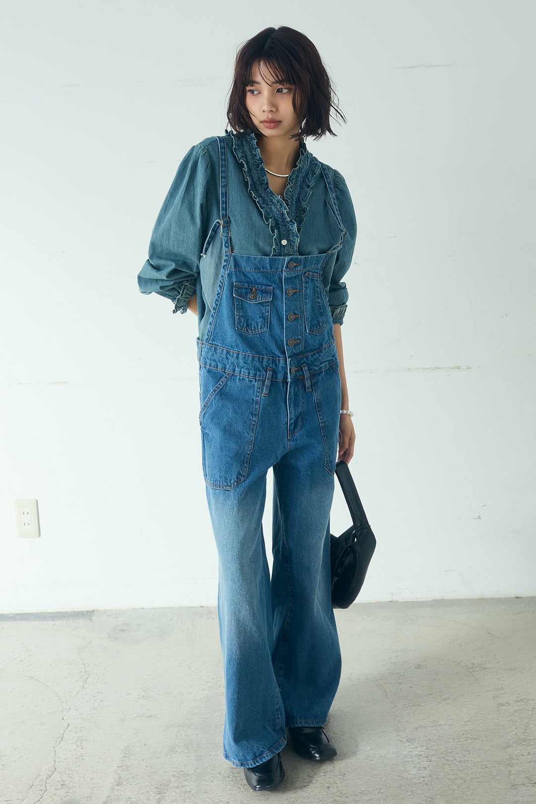 [SET]Vネックデニムフリルトップス+デニムサロペットワイドパンツ(2set)