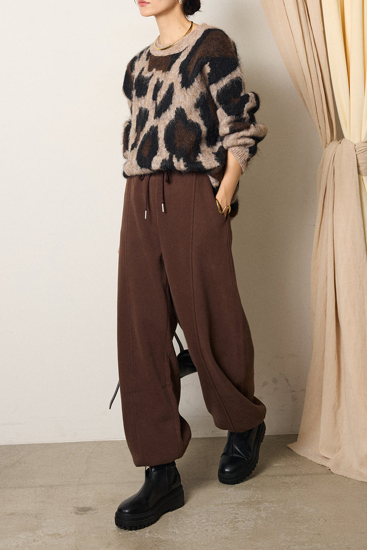 [SET]ルーズアニマルモヘアニットトップス+スウェットワイドカーブパンツ(2set)