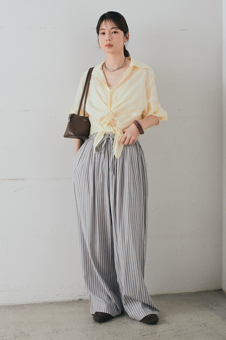 [SET]裾巻きツイストデザインシャツ+レーヨンストライプイージーワイドパンツ(2set)