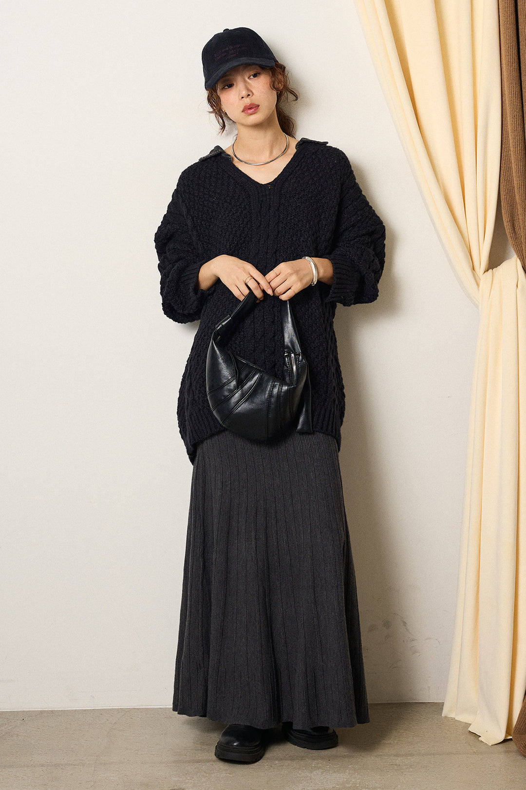 [SET]デニムカラーケーブルオーバーニット+編み地切り替えフレアニットスカート(2set)