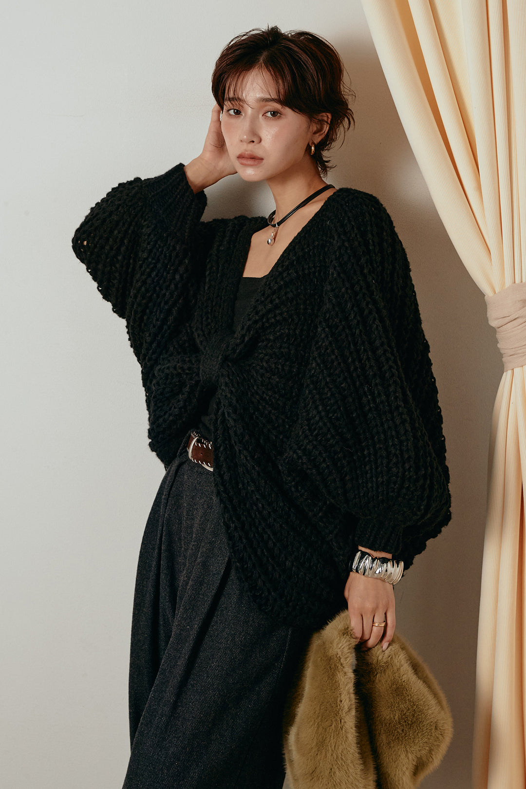 [SET]フロントツイストニット編みトップス+ステッチデザインベルト付きワイドパンツ(2set)