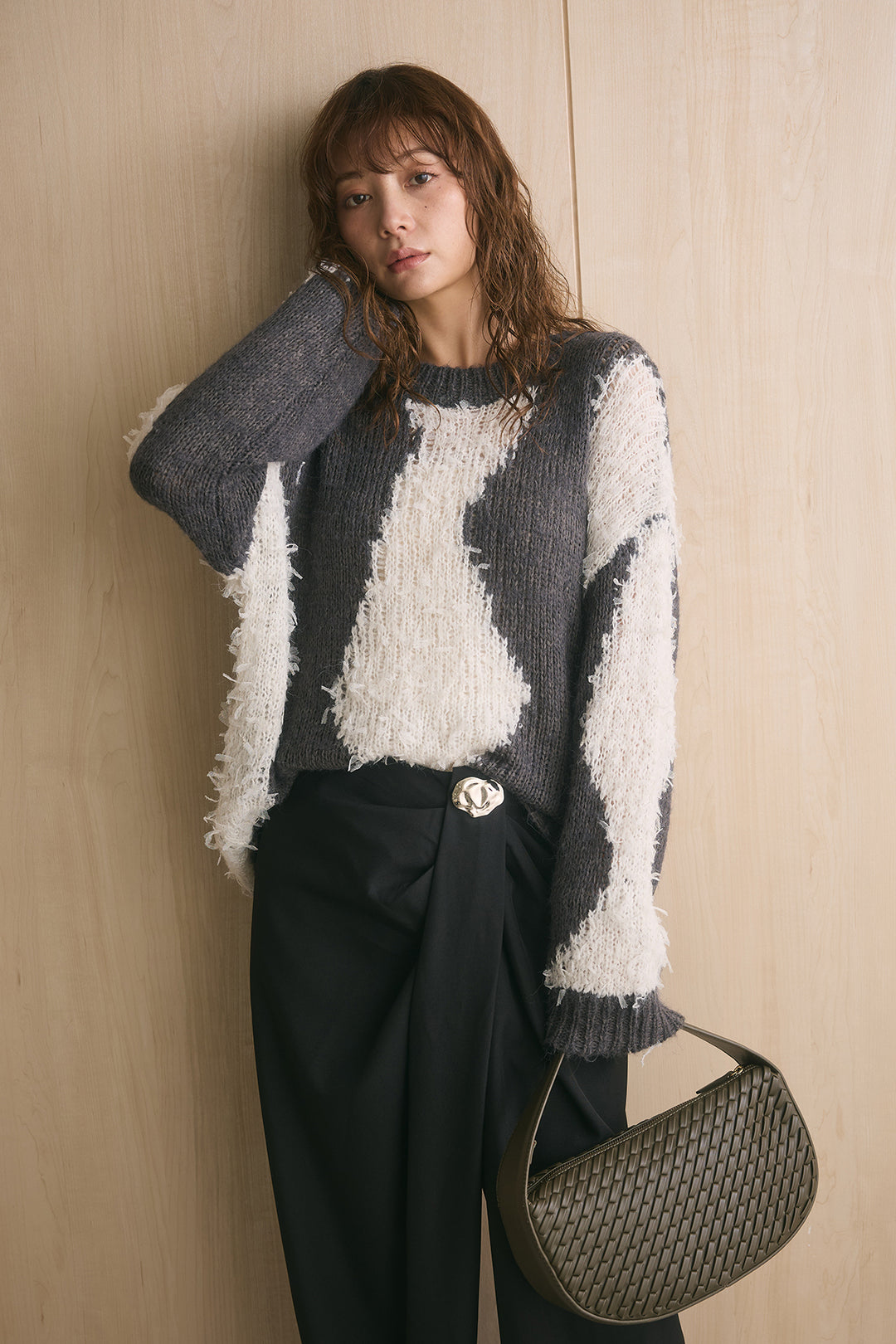 [SET]ニュアンス柄配色ニットプルオーバー+メタルプレートタックワイドパンツ(2set)