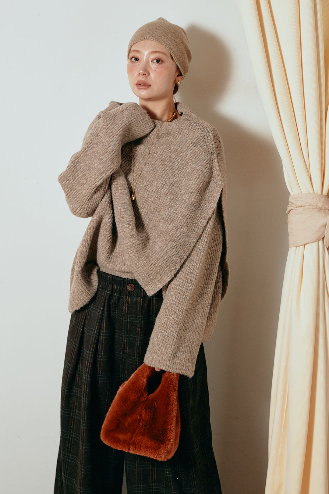 [SET]ケープデザインリブニットトップス+タータンチェック柄タックパンツ(2set)