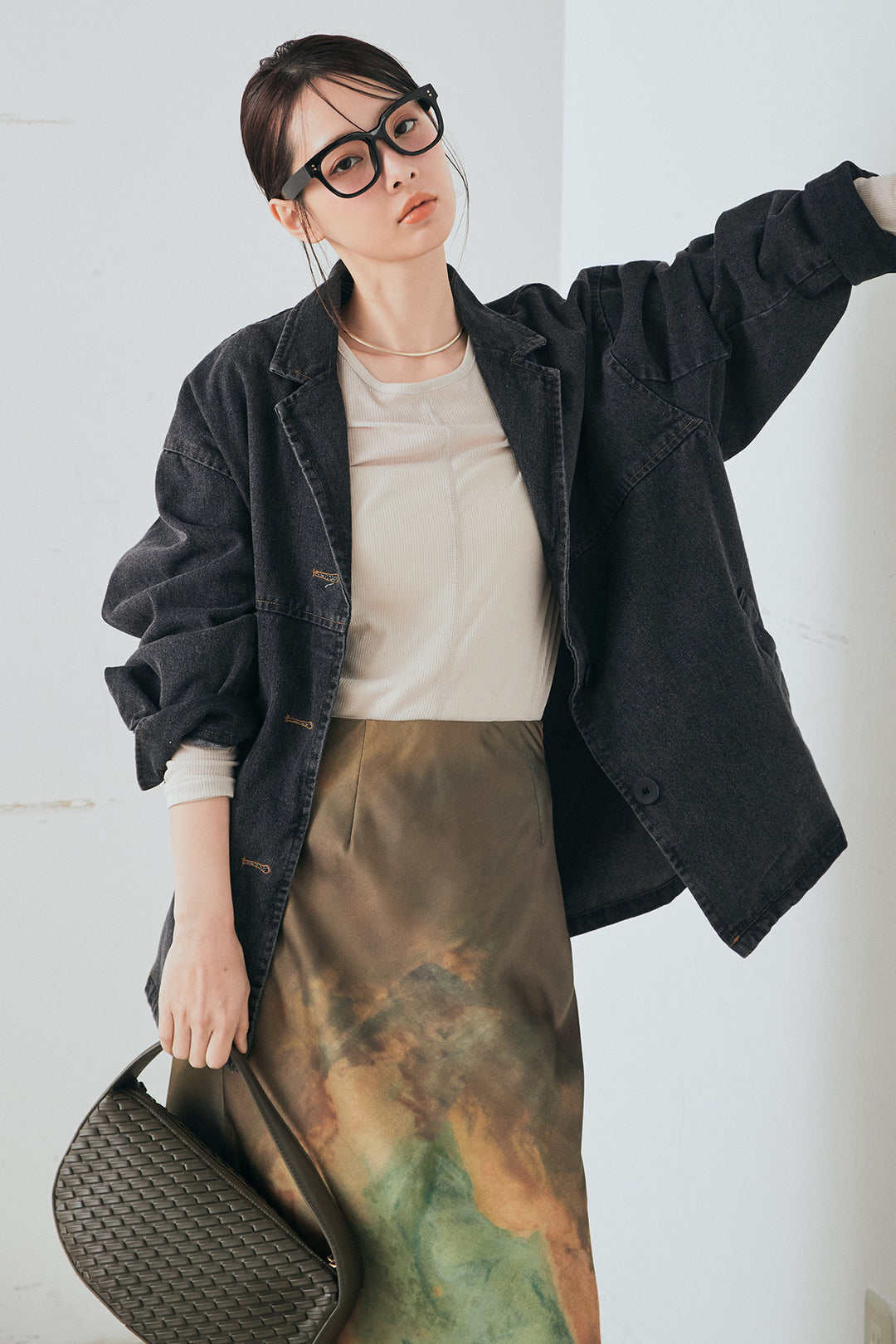 [SET]オーバーデニムジャケット+ニュアンス柄サテンスカート(2set)