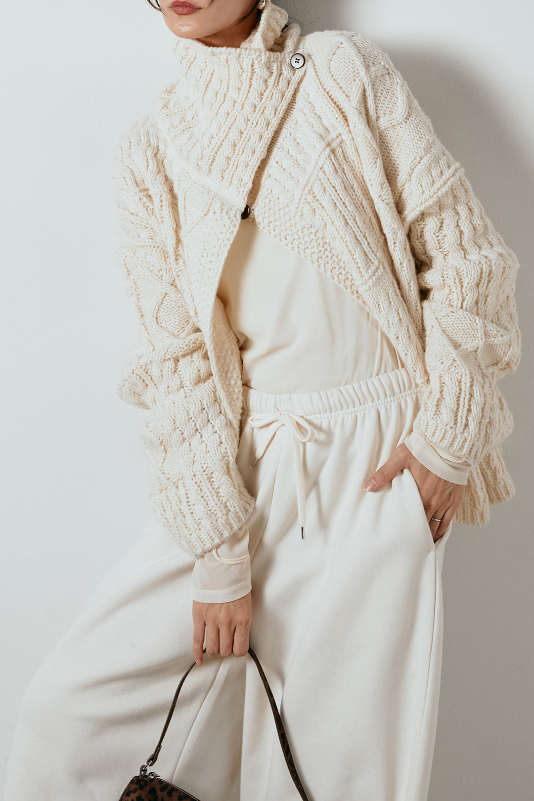 [SET]ビッグカラーケーブル編みニットトップス+裏起毛スウェットワイドパンツ(2set)