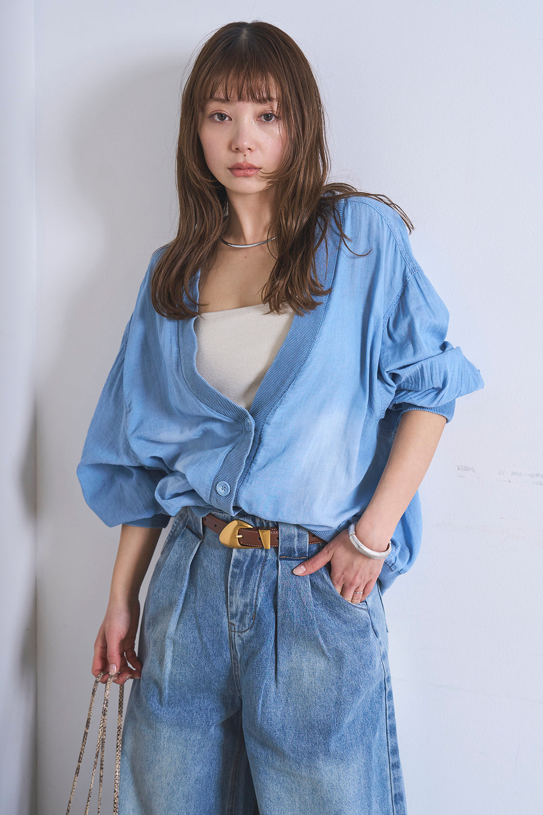 [SET]シアーデニムカーディガン+ベルトループワイドタックデニムパンツ(2set)