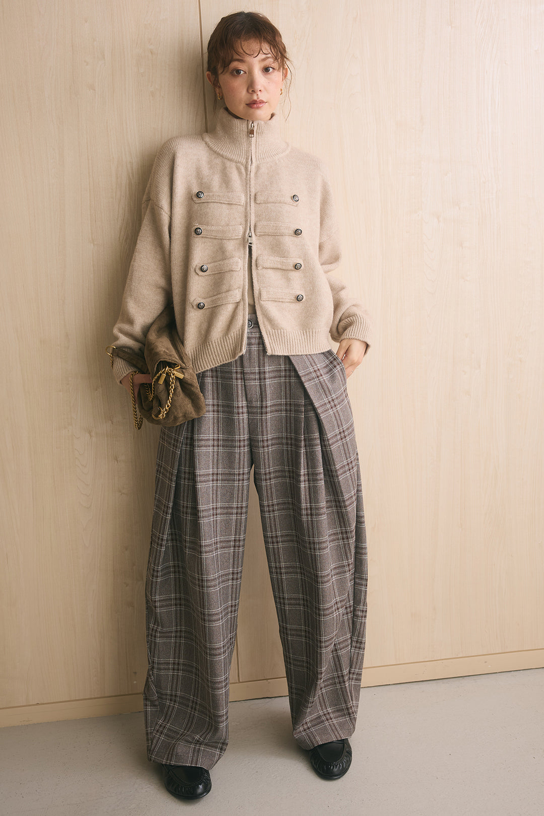 [SET]ナポレオンボタンハイネックニットブルゾン+ブリティッシュチェックバレルパンツ(2set)