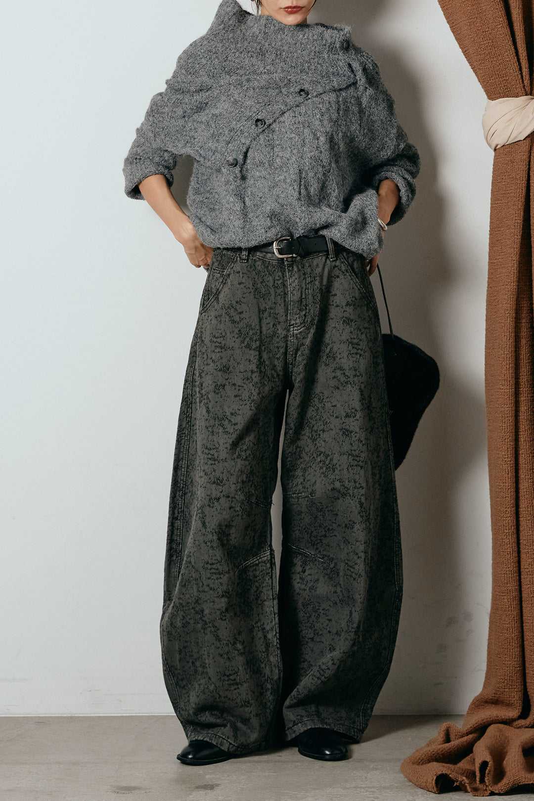 [SET]ケープデザインケーブルニットトップス+ベルト付きニュアンス柄カーブワイドパンツ(2set)