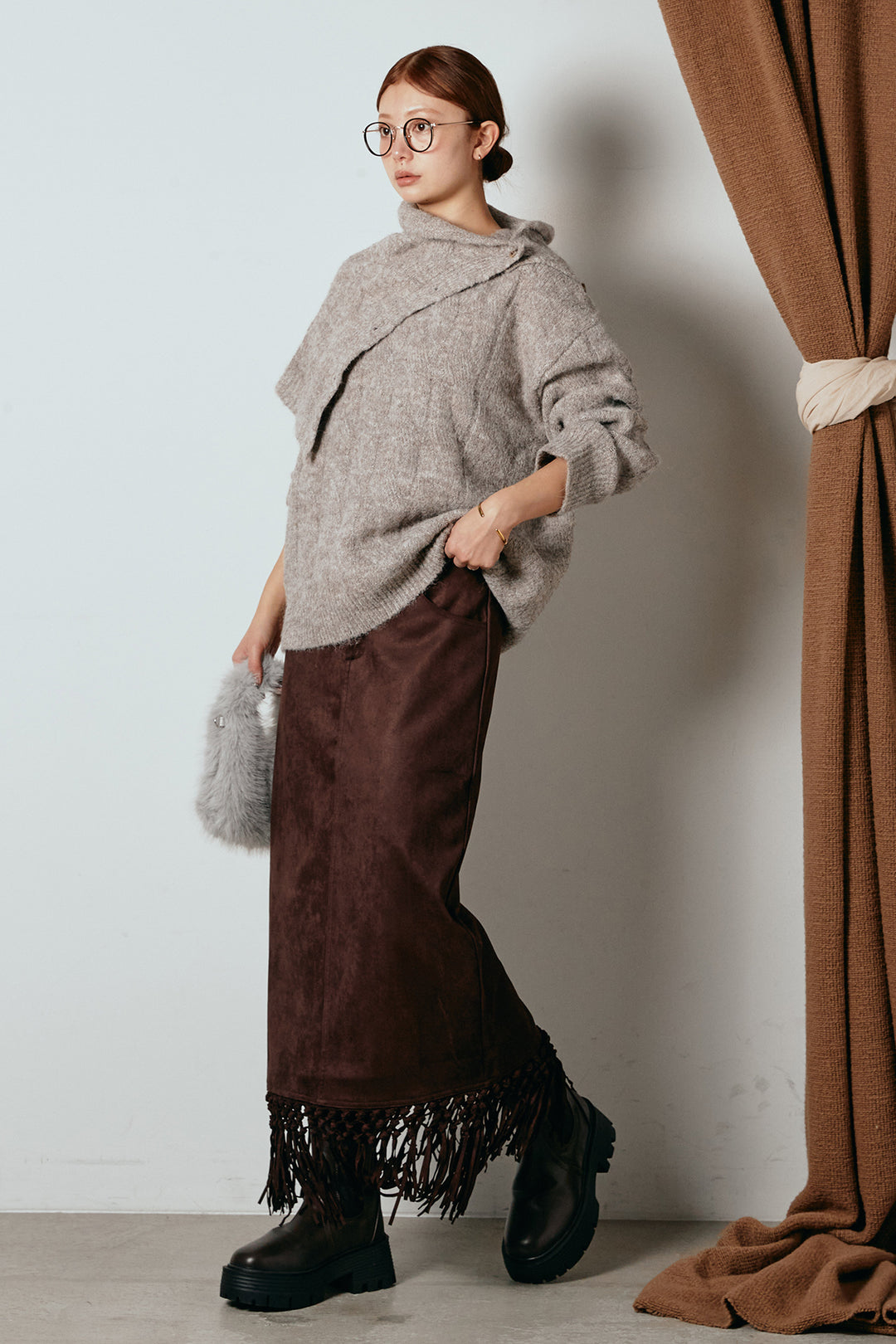 [SET]ケープデザインケーブルニットトップス+スウェードライク裾フリンジスカート(2set)