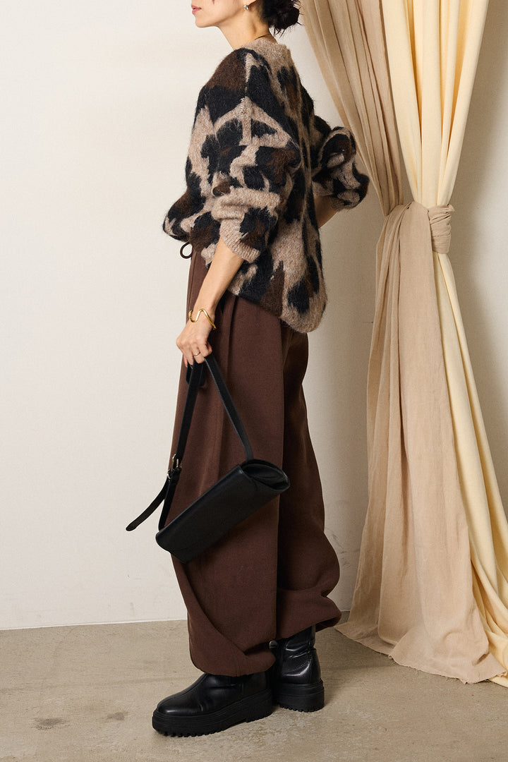 [SET]ルーズアニマルモヘアニットトップス+スウェットワイドカーブパンツ(2set)