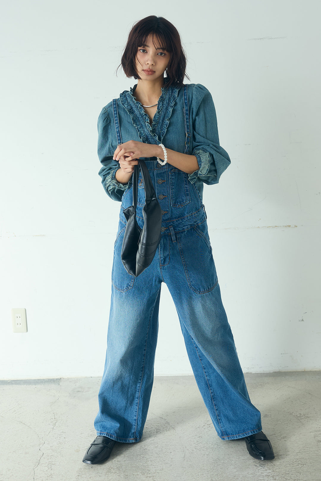 [SET]Vネックデニムフリルトップス+デニムサロペットワイドパンツ(2set)