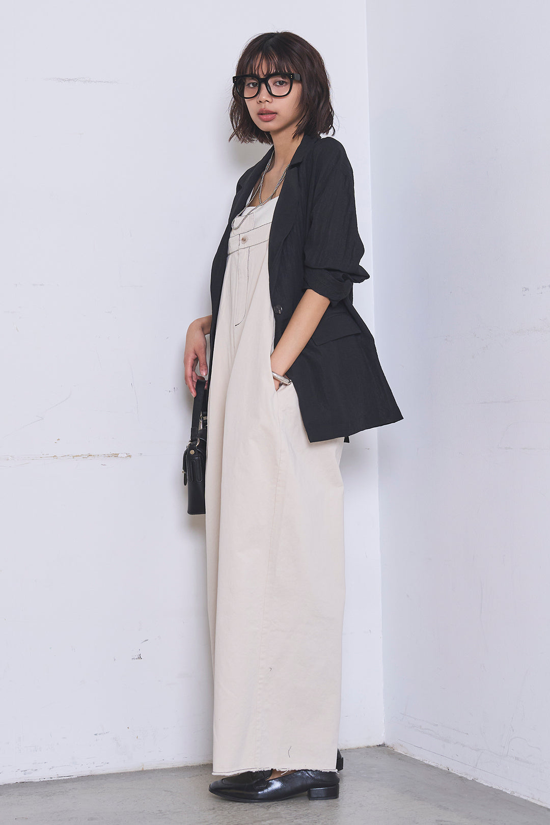 [SET]リネンブレンドテーラードシアージャケット+綿ツイルアシメサロペット(2set)